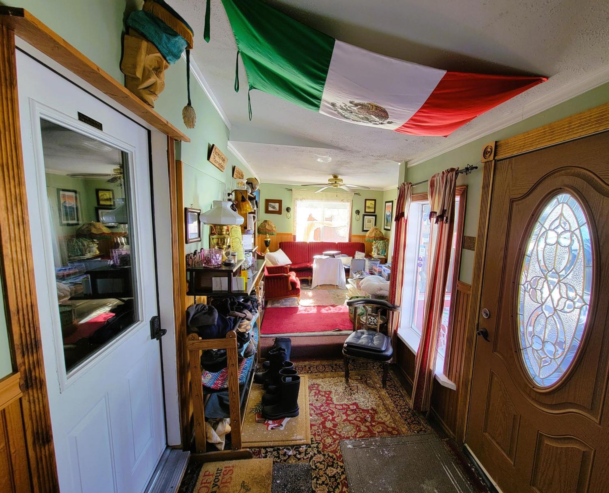 Billie's Backpackers Hostal Fairbanks